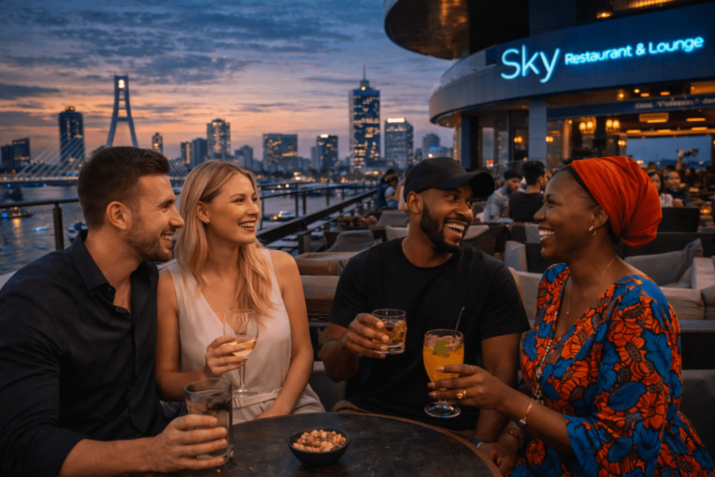 Rooftopbar mit Pärchen in Lagos
