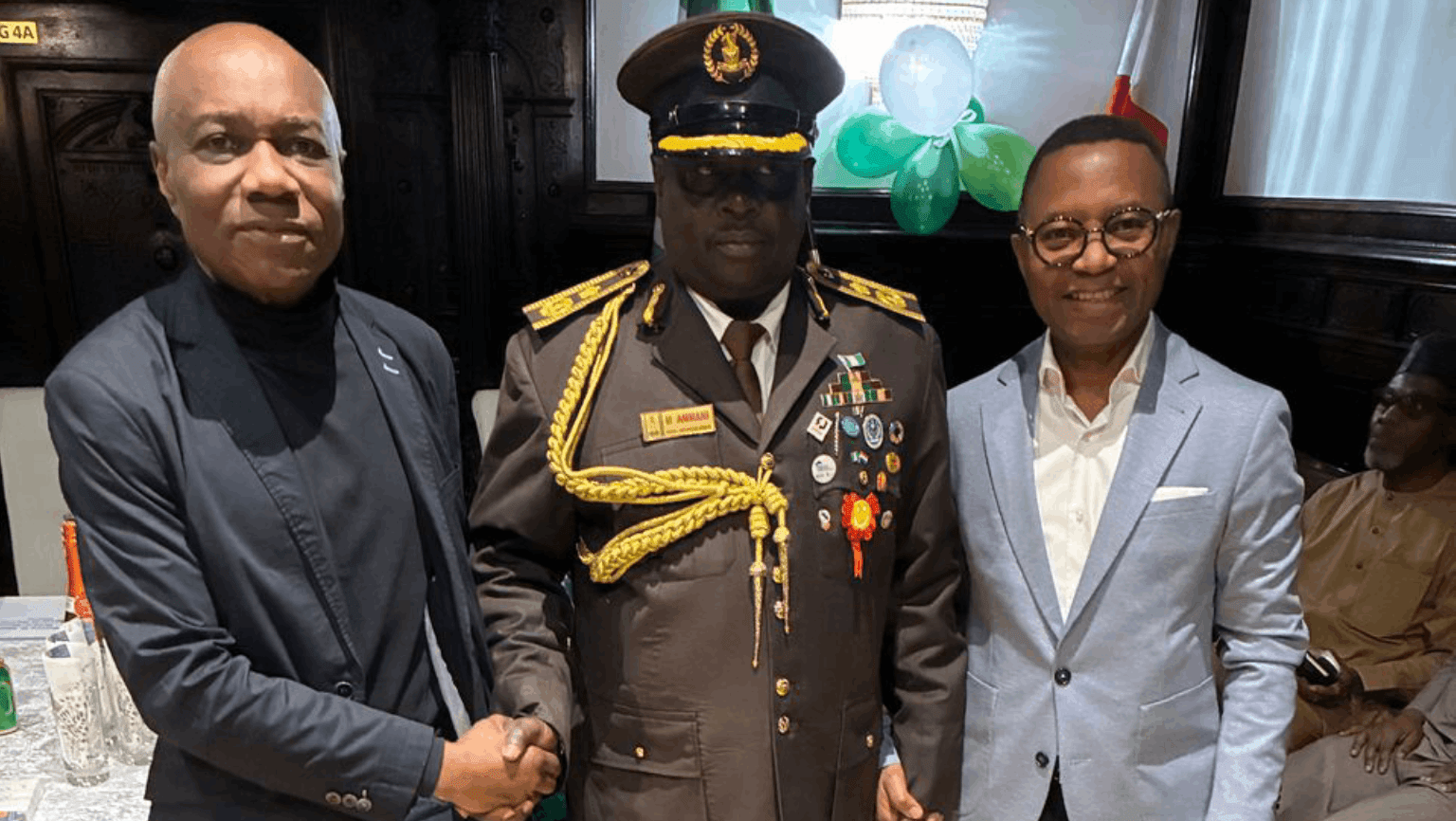 DCI Ammani Mohammed und DI Olugbenga ODUALA